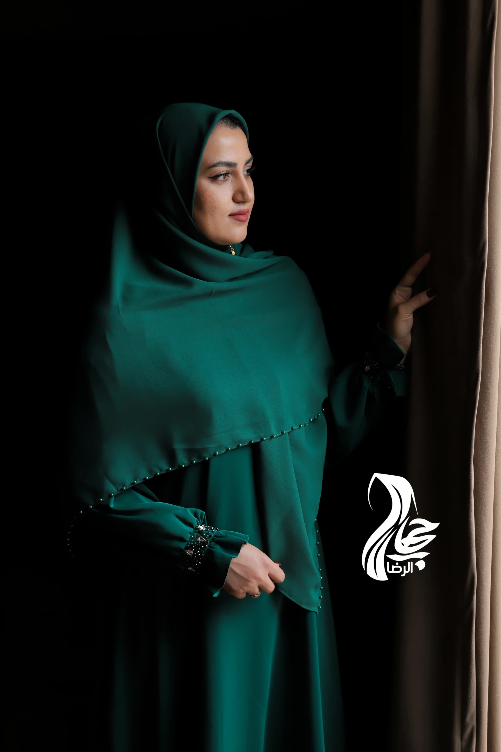 مانتو عبایی بانو جواهردوزی 14 مانتو عبایی بانو جواهردوزی - Image 5